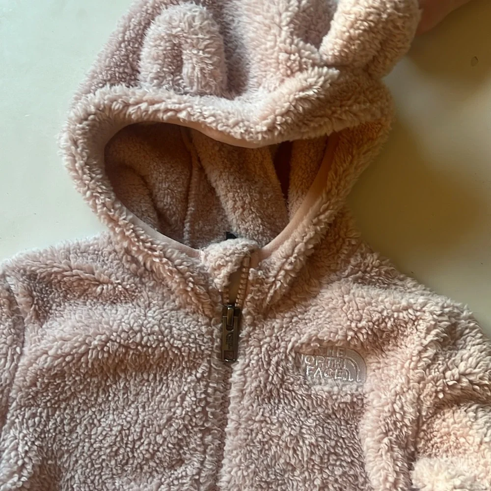 The North Face Light Pink Teddy Fleece Hooded Jacket with Ear Detail 18-24 mo - Picture 2 of 3